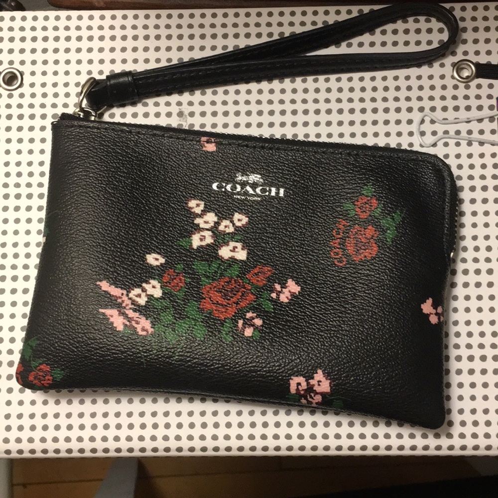 Coach leather wristlet